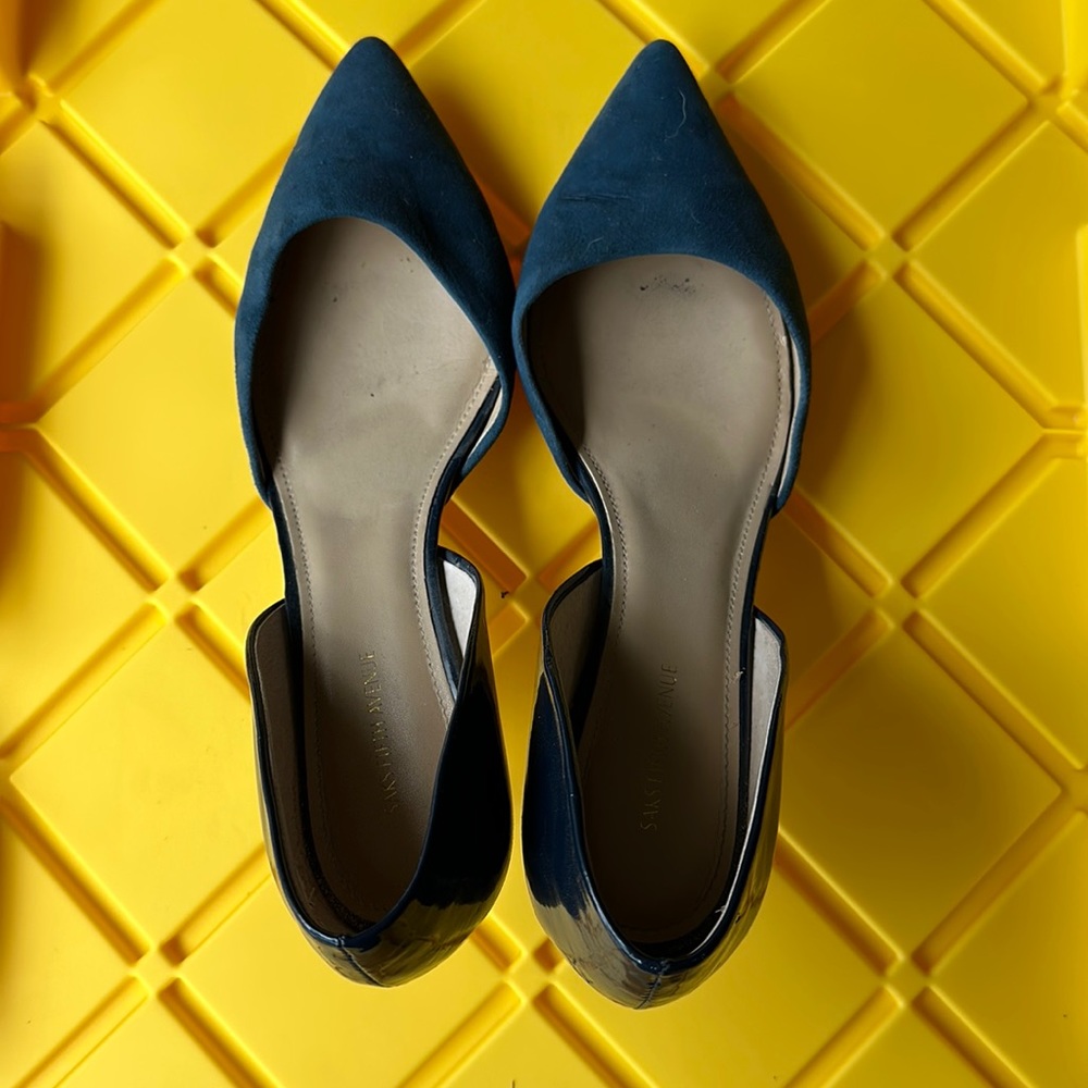 Women’s sake fifth avenue navy pumps